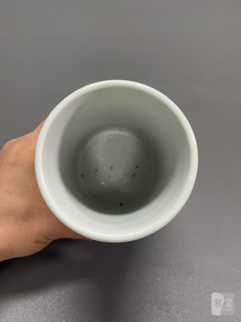 清康熙  青花踏雪寻梅图笔筒 - 图13